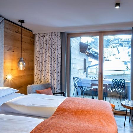 Hotel Das Zwoelferhaus ซาลบาคฮินเทอร์เกลมม์ ภายนอก รูปภาพ