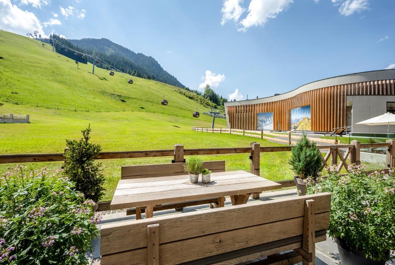 Hotel Das Zwoelferhaus ซาลบาคฮินเทอร์เกลมม์ ภายนอก รูปภาพ