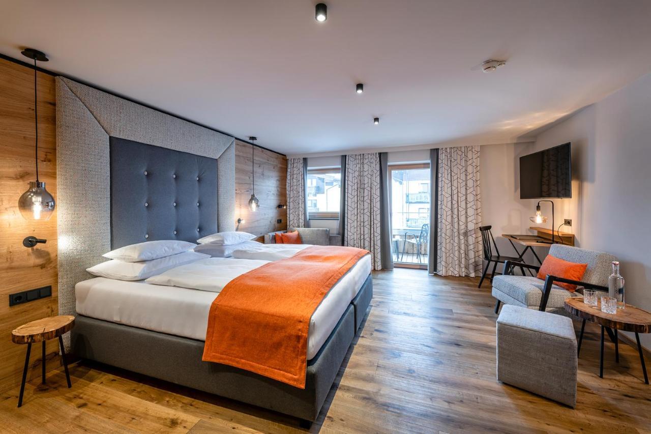 Hotel Das Zwoelferhaus ซาลบาคฮินเทอร์เกลมม์ ภายนอก รูปภาพ
