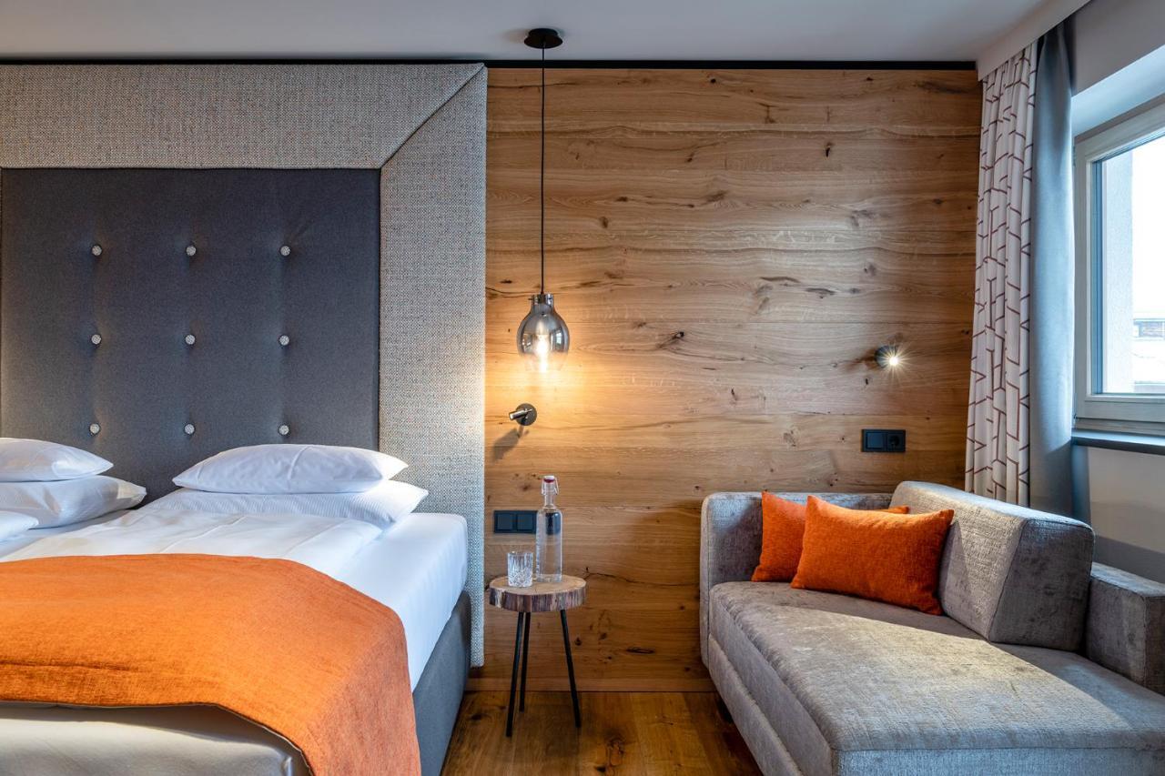 Hotel Das Zwoelferhaus ซาลบาคฮินเทอร์เกลมม์ ภายนอก รูปภาพ