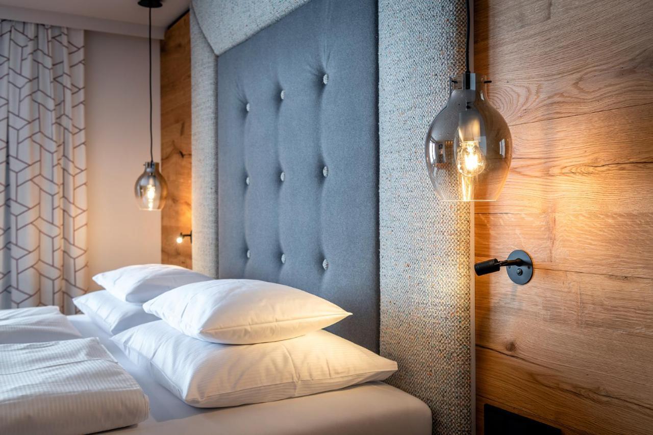 Hotel Das Zwoelferhaus ซาลบาคฮินเทอร์เกลมม์ ภายนอก รูปภาพ