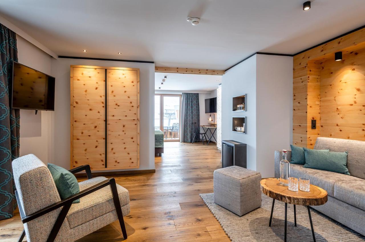 Hotel Das Zwoelferhaus ซาลบาคฮินเทอร์เกลมม์ ภายนอก รูปภาพ