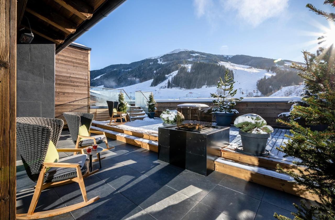 Hotel Das Zwoelferhaus ซาลบาคฮินเทอร์เกลมม์ ภายนอก รูปภาพ